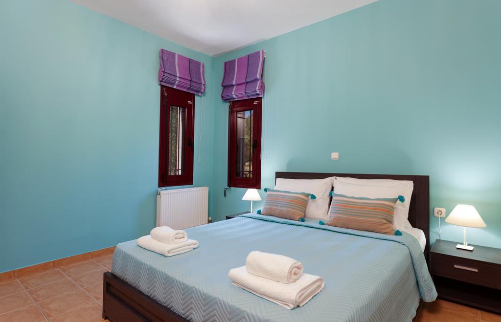 Evalexia Villa - Luxury Villa With Private Pool Near Laganas Perfect For Groups By Villa Mana Gers Kalamákion Exteriér fotografie